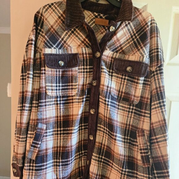Umgee L brown flannel plaid with brown corduroy trim shacket, NWT - Picture 2 of 4